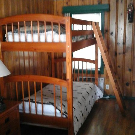 River Bend Motel Llc Spray Extérieur photo